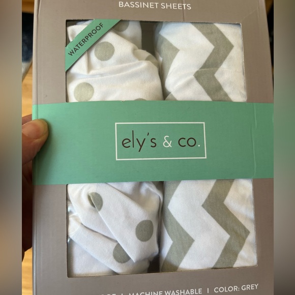 New Ely's & Co. Waterproof Bassinet Sheet 2 Pack Grey - Picture 4 of 5